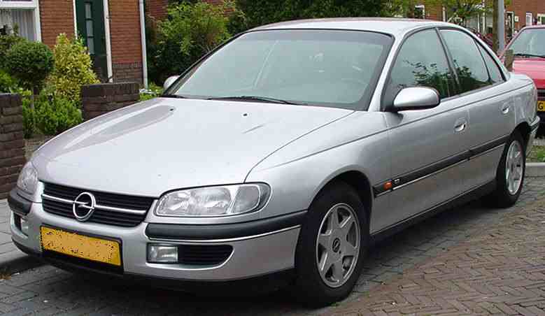 Opel_Omega_Sedan_1997