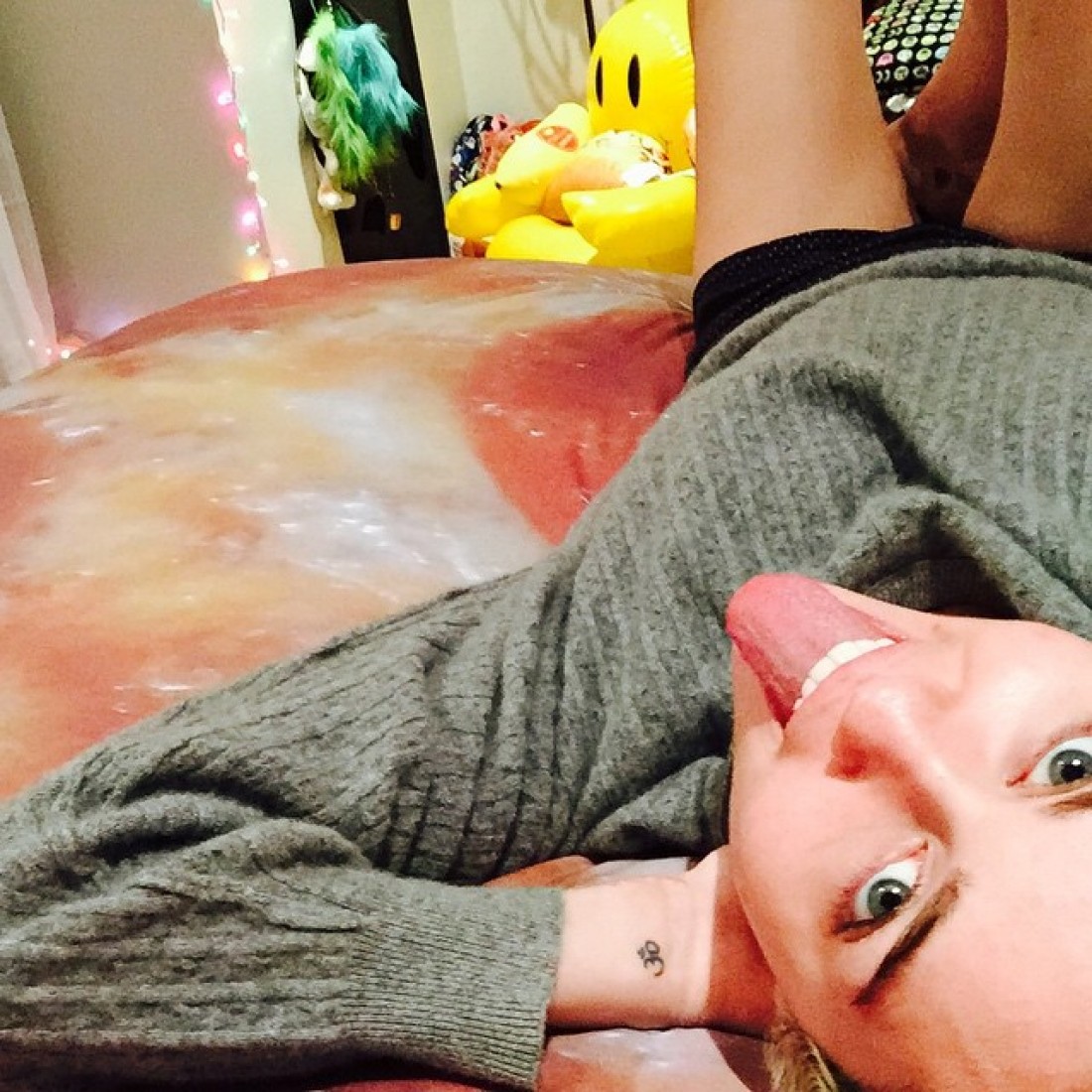 Miley Cyrus a legnagyobb pizzaimádó!