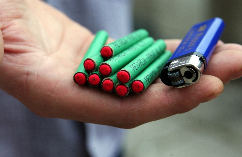 21 sérült petárdarobbanás miatt