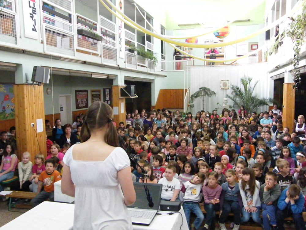 Ringó csípők és a női kiteljesedés