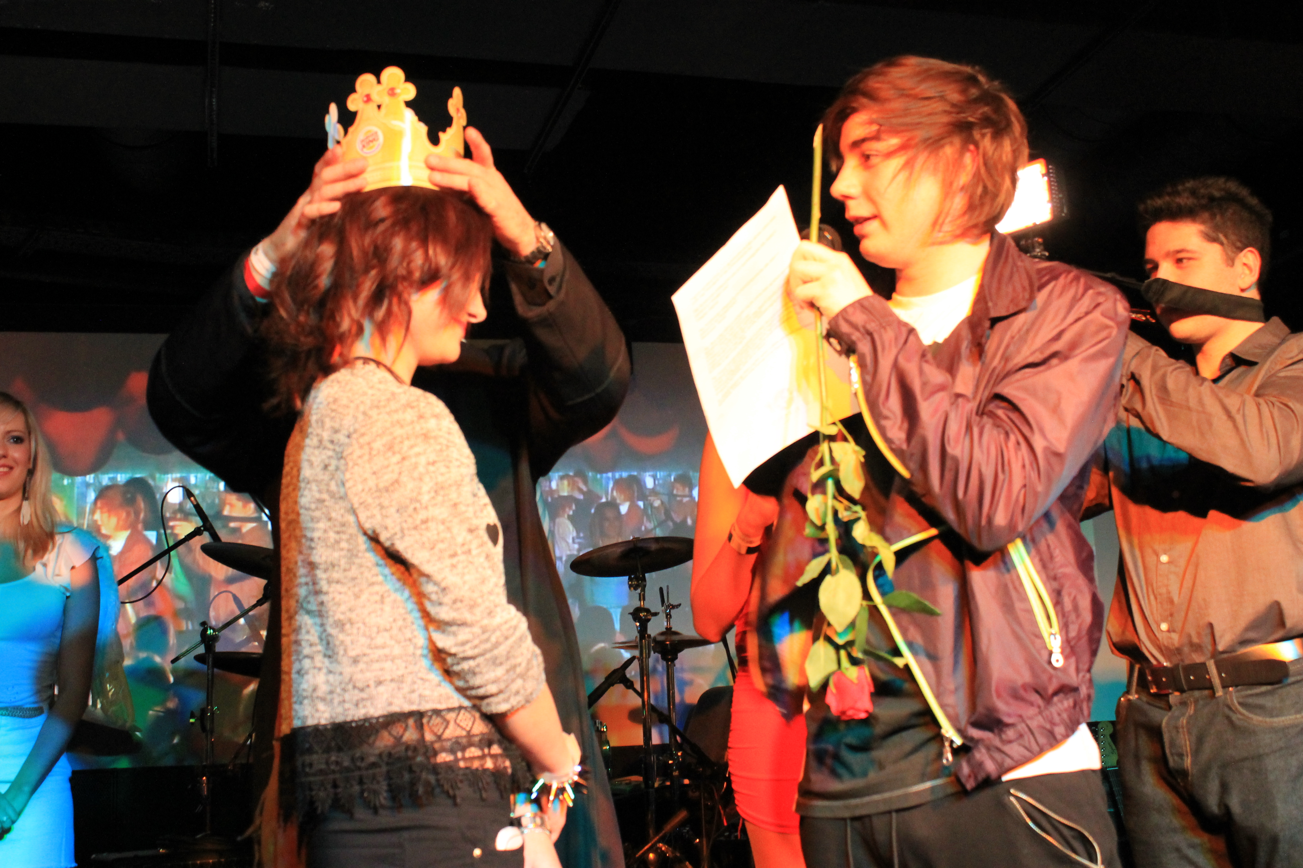 Szabyest, légy a férjem!