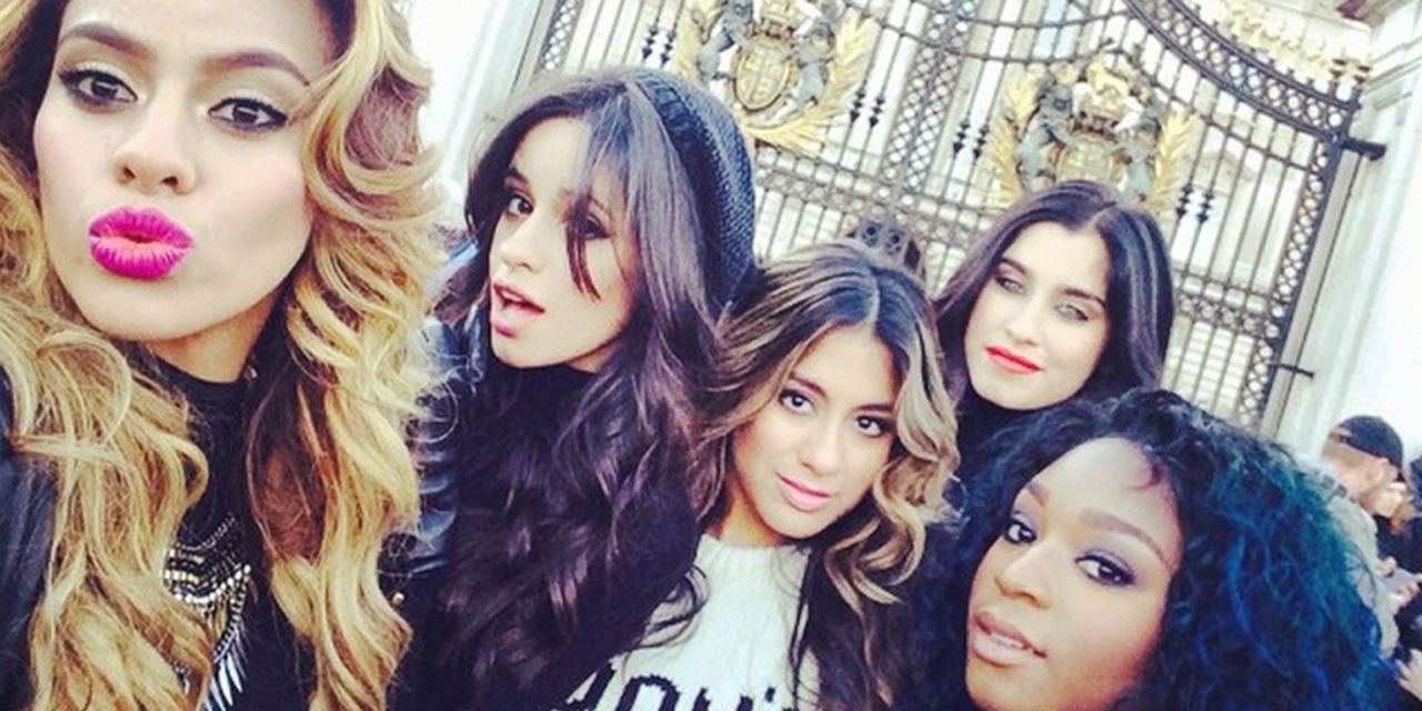 Ötszáz selfie ötszáz sztárral