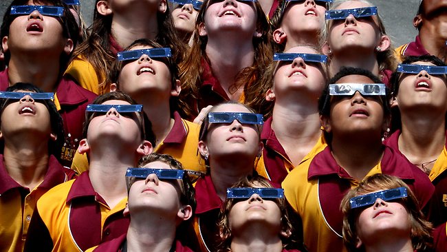 Teljes napfogyatkozás lesz március 20-án!