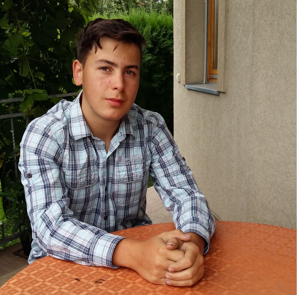 Ki legyen a Középsuli új szereplője? – Matyi nem szereti a trikókat