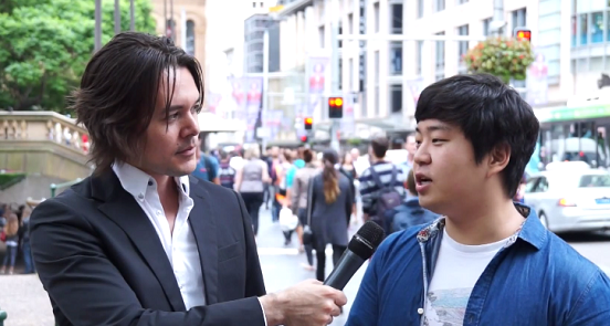 Miért nem beszélnek a koreaiak és japánok angolul? (Videó)