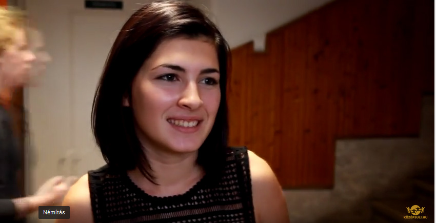 Felmérők és röpi minden mennyiségben. Nálatok milyen a tesióra? – KÖZÉPSULI TV