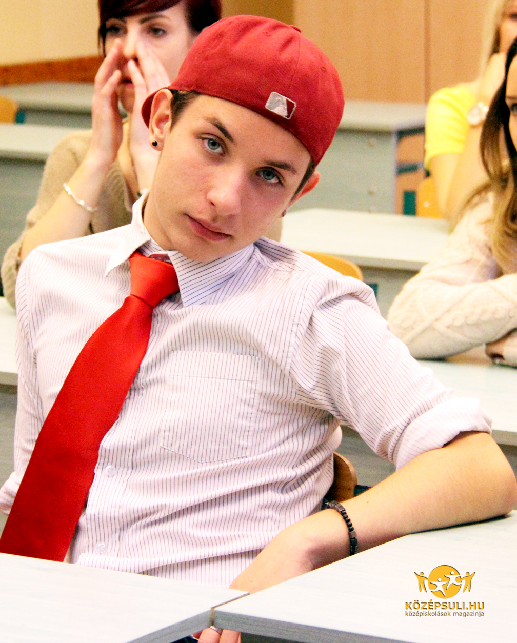 Milyen karácsonyi ajándékra vágynak a Középsuli szereplői idén?