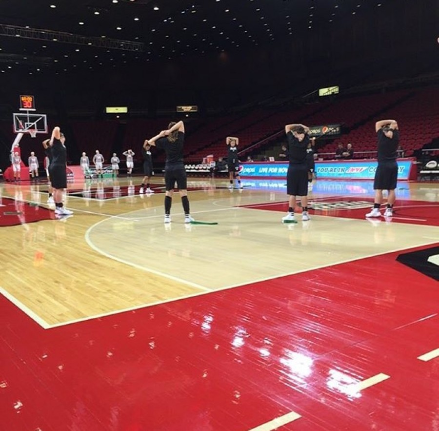 Laura, a kosaras lány önállóbb lett Amerikában – egy magyar lány tengerentúli kalandjai