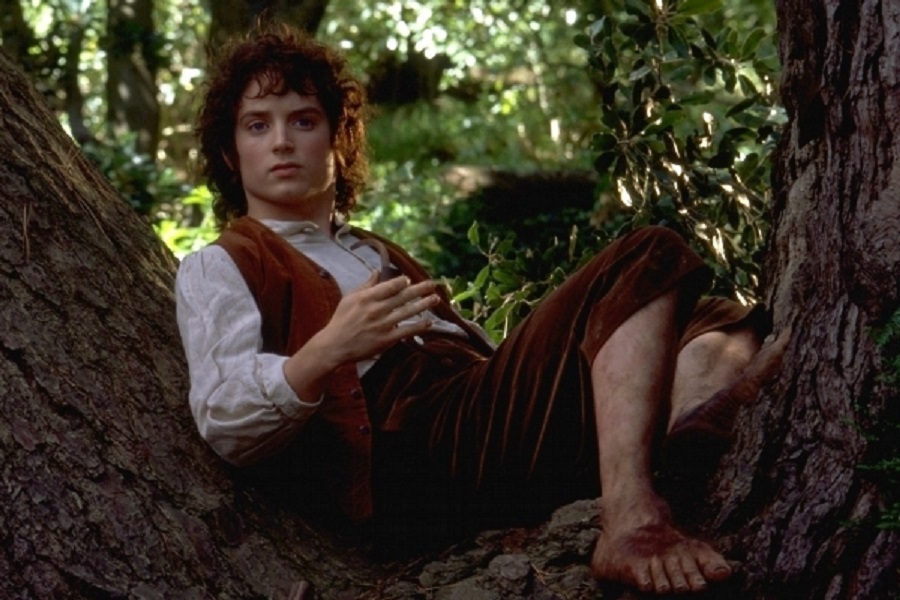 Nem elhülyült emberek voltak a hobbitok