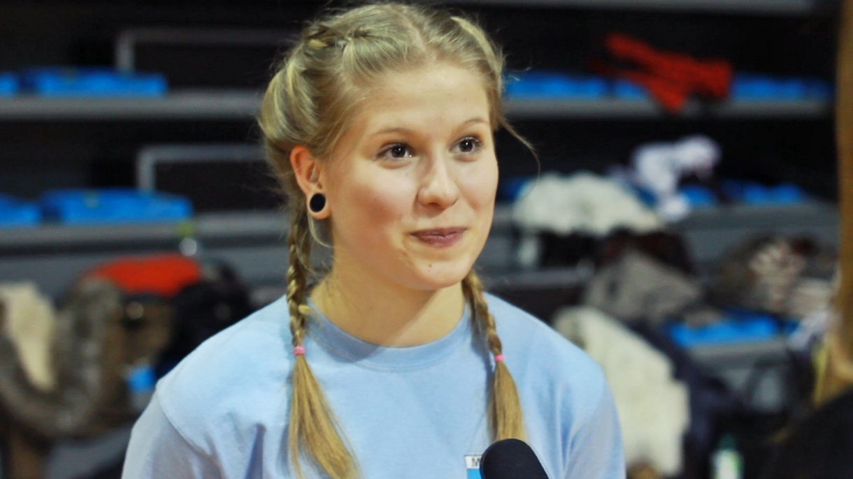 Mennyire számít durva játékosnak Eszter? – Arany Glóbusz Kupa – KÖZÉPSULI TV