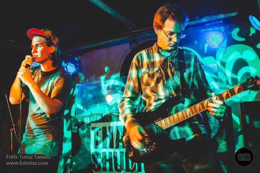 Oliver From Earth – Közönségtalálkozó és dedikálás Egerben