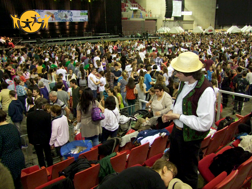 Rogyásig táncolnak a hétvégén