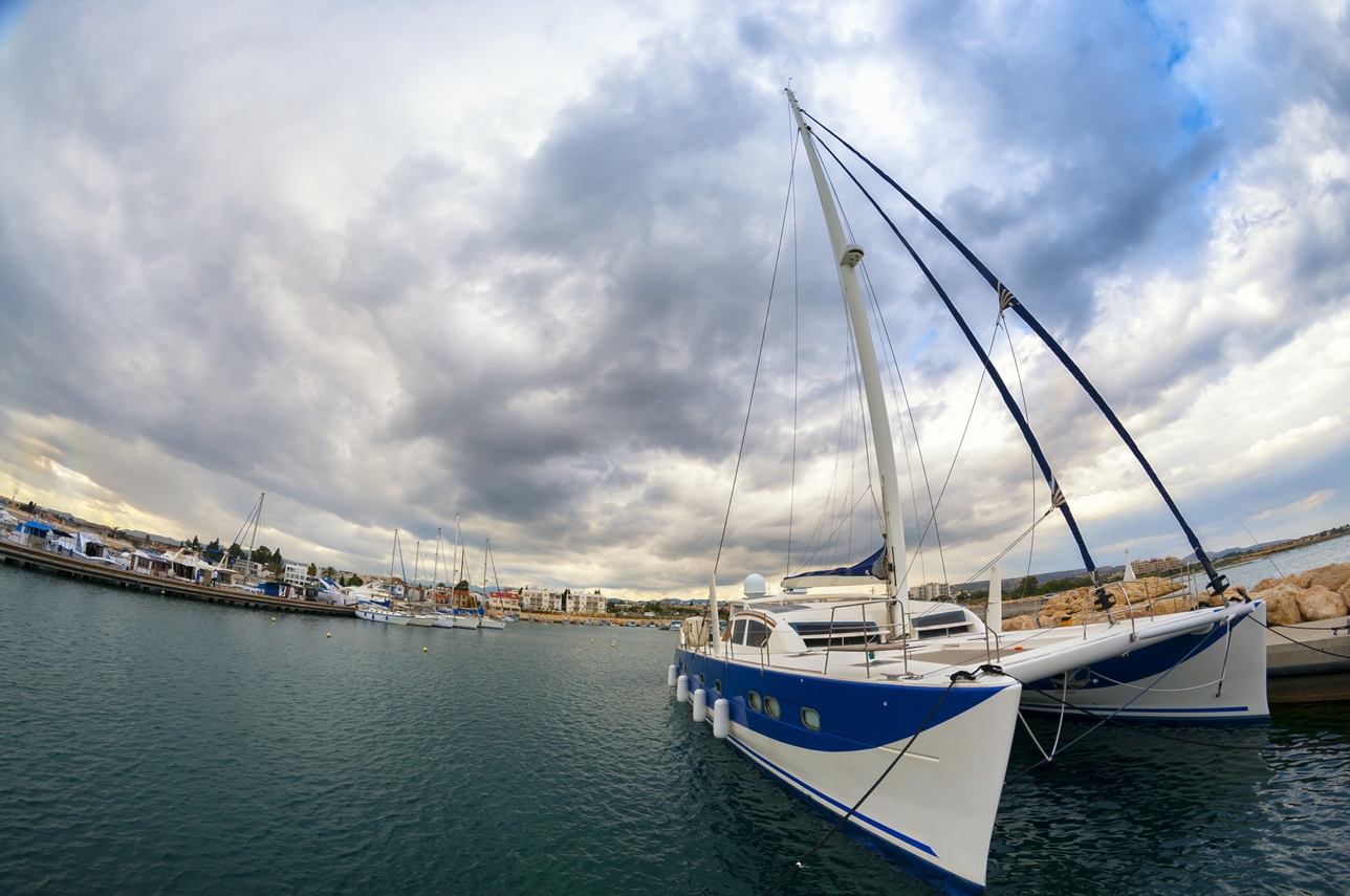 Hajóstoppal és óceánjáróval a nagy vizeken