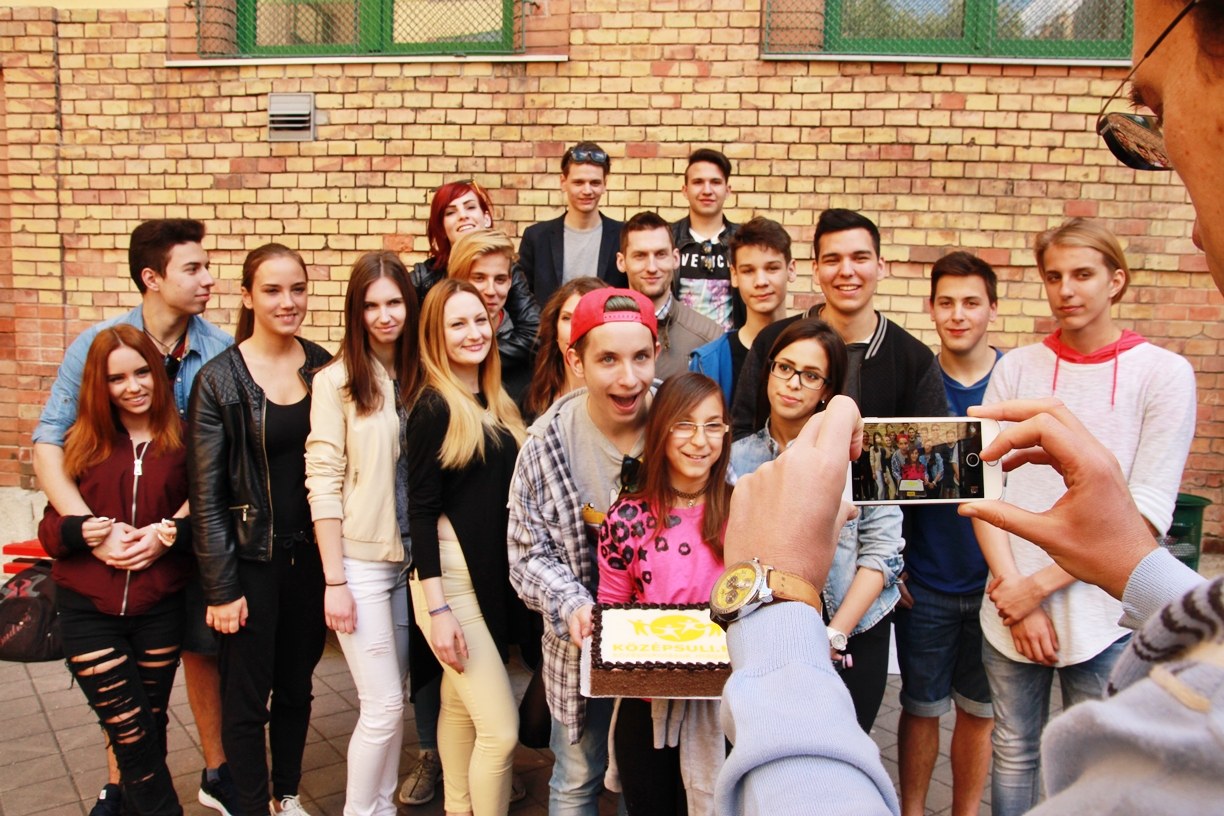 Így ünnepelték Katinka születésnapját a Középsulisok – KÖZÉPSULI TV