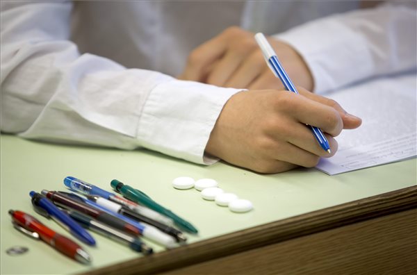 Papiruszokról olvastak a vizsgázók az idei magyarérettségin!