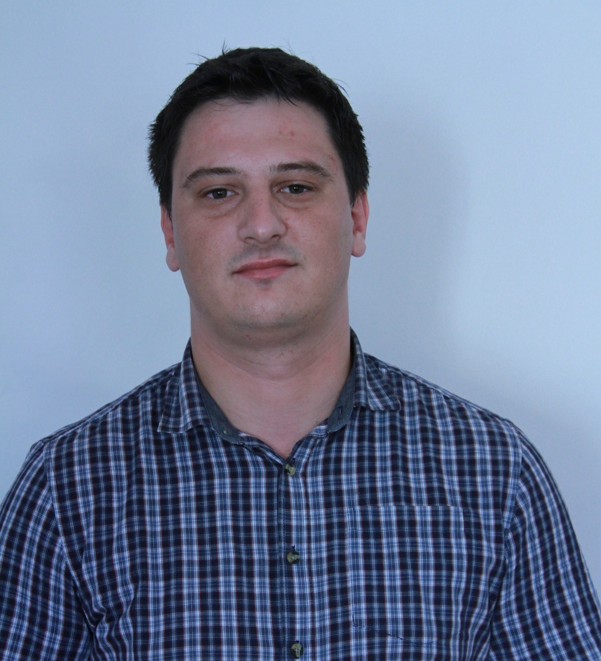 Szerintetek ő jó tanár lenne? Lőrinc György castingja a Középsulinál