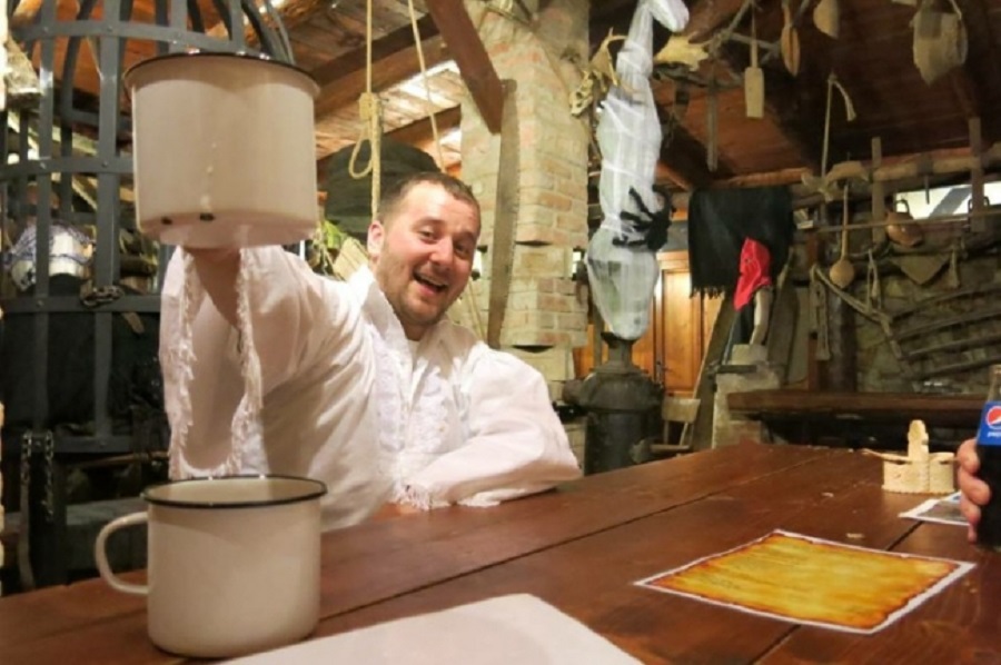 Banyának hívták az anyámat, a vendégek többsége meg egyszerűen csak paraszt