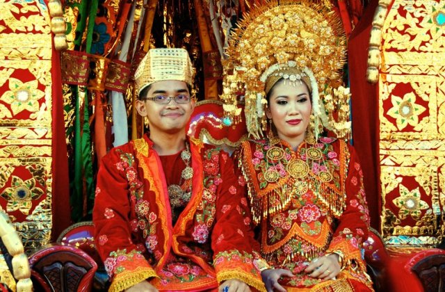 Ahol az asszony a család feje – a férj vendég a háznál