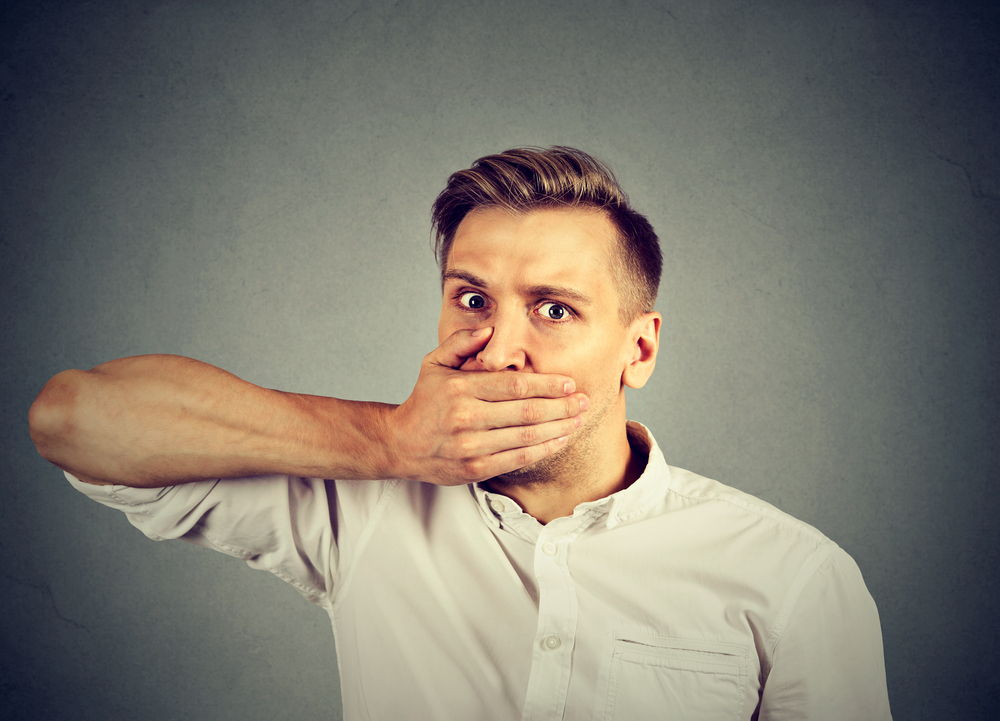 Kényszeres dadogás, ha meg kell szólalnod