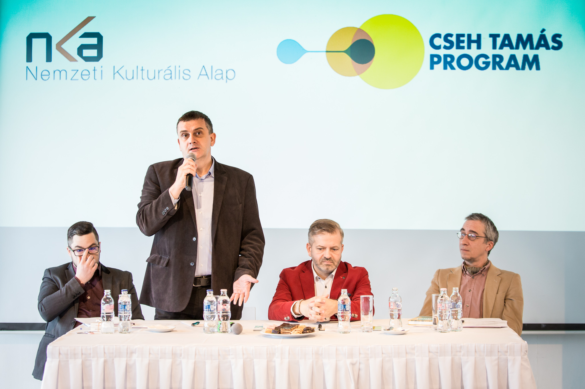 Idén is indul a Cseh Tamás Program!