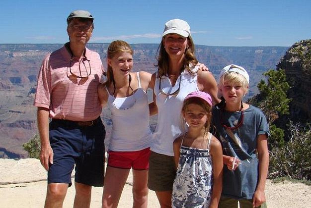 Bill Gates gyerekeinek 14 éves korukig nem lehetett saját mobiljuk