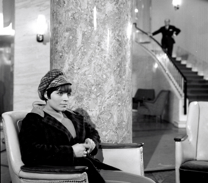 Eltávozott nap a Kino Caféban