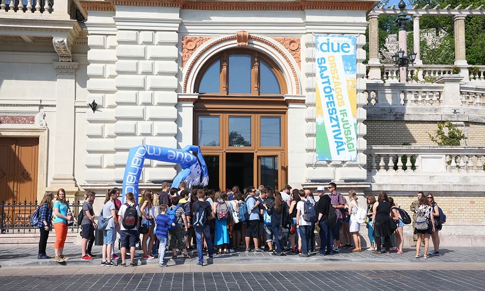 Egy középsulis közönségtalákozón belülről