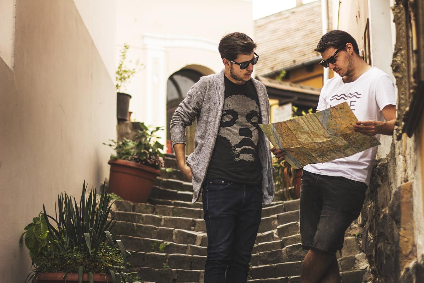 Napsütés, tengerparti hangulat, elvágyódás az A38 Hajón