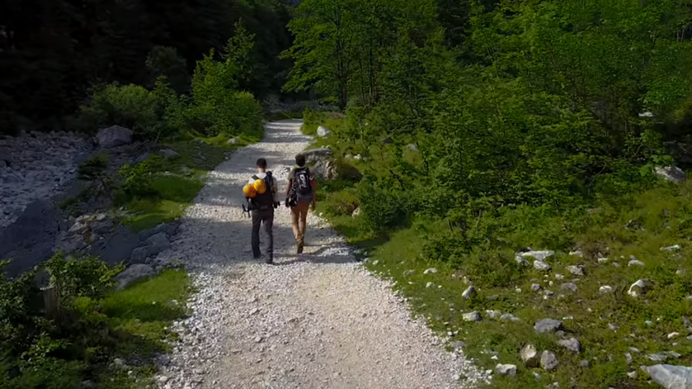 Pamkutyáék új paródiájukban is kabát nélkül lesznek?