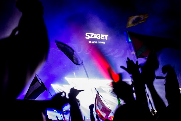 Somló Cirqsz a Szigeten