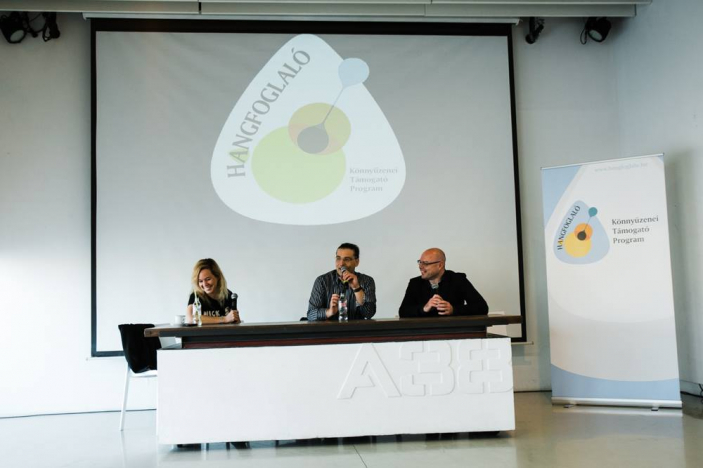 Ilyen volt a novemberi Backstage