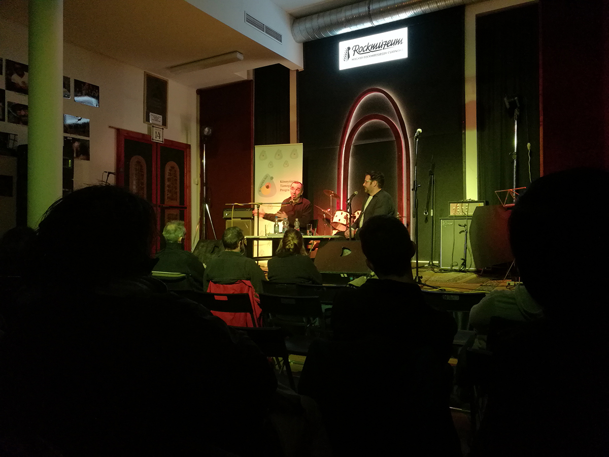 Menyhárt Jenő Lévai Balázs vendégeként