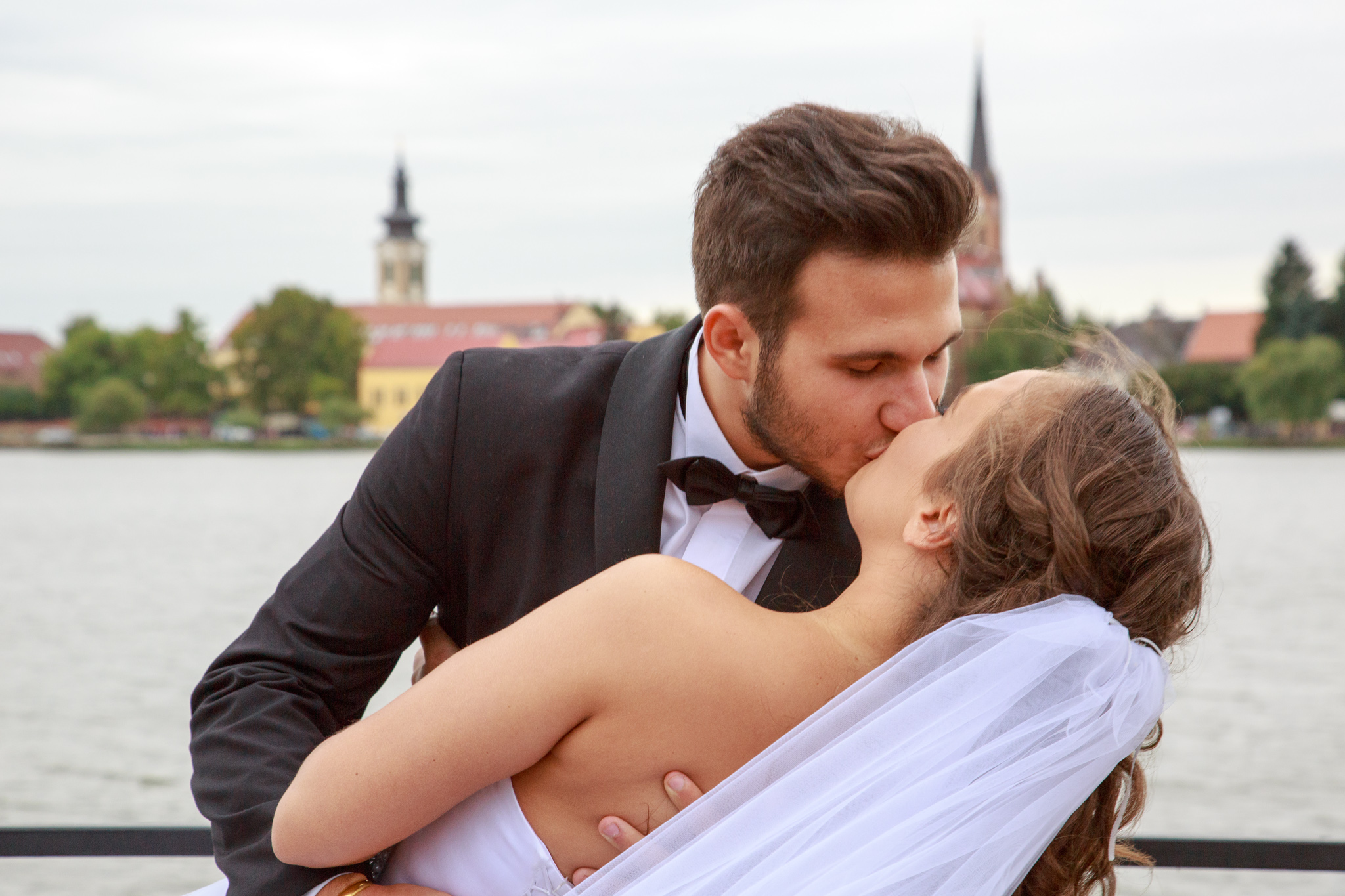 Figyelem!!! Titkos képek Rozi és Bende álomesküvőjéről!!!