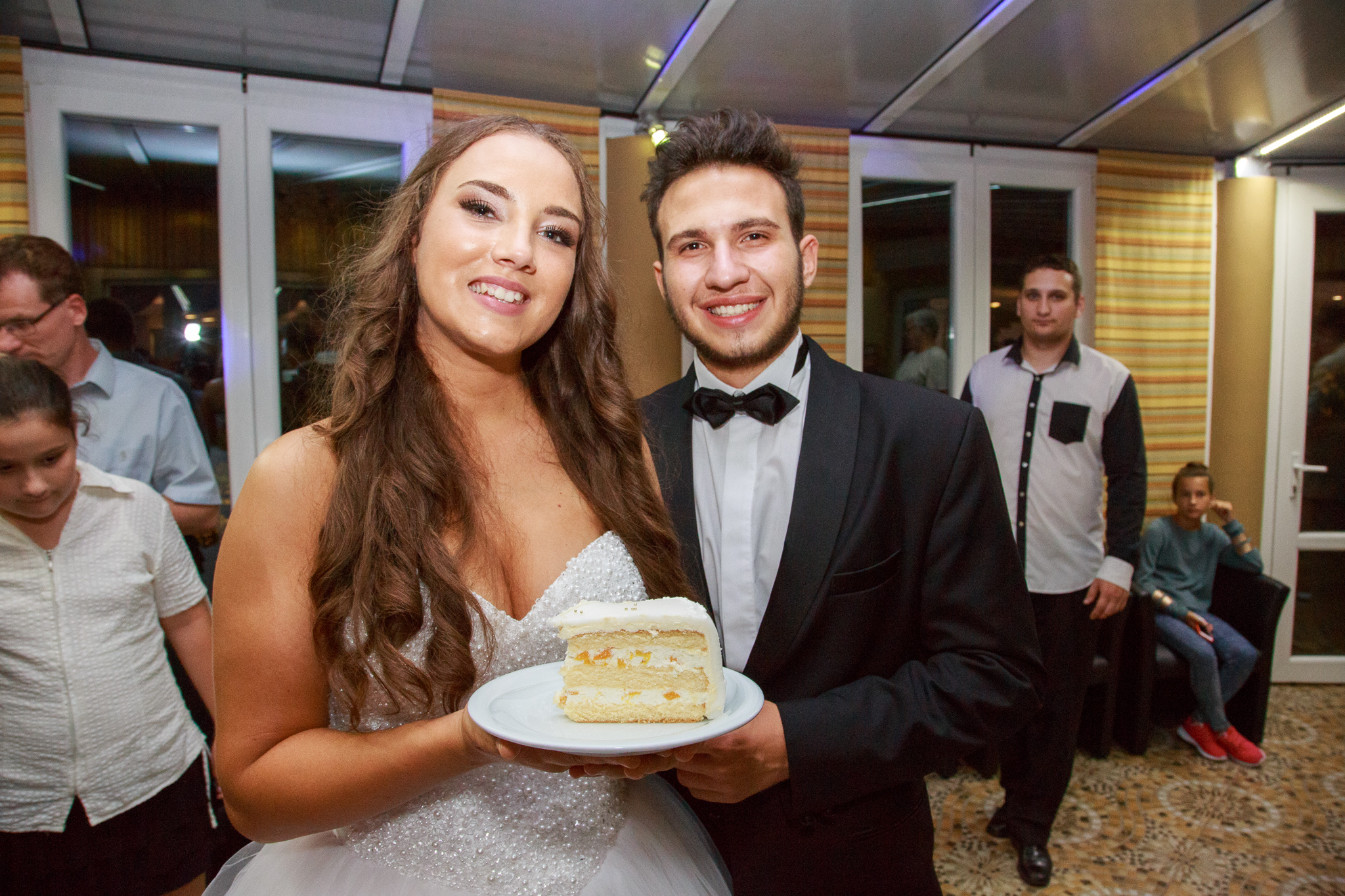 Ilyen volt Rozi és Bede esküvői tortája