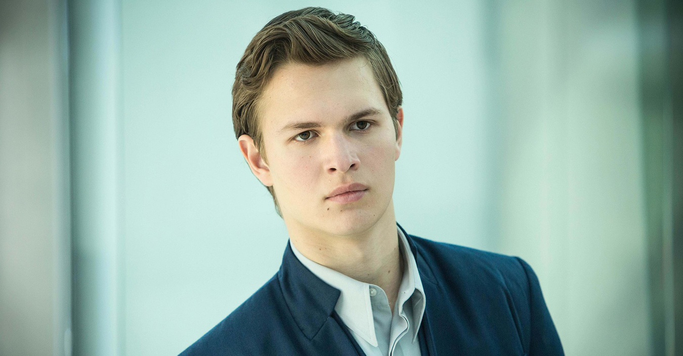 Ansel Elgort új filmje egyszerre dráma és sci-fi