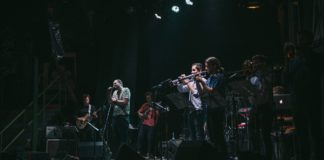 Íme, a Moped Loewen új albuma: a Book of Navi