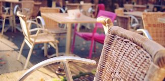 Szombaton nyithatnak a teraszok