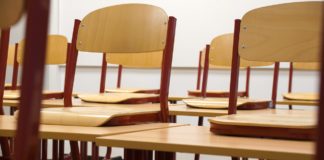 Mégsem kezdik meg mindenhol a tanítást hétfőn!