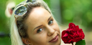 Egyszerűen mesésen mutatnak egymás mellett Zsani és szerelme