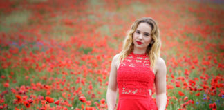 Zsanika bikinis fotójától felrobbant az Instagram!