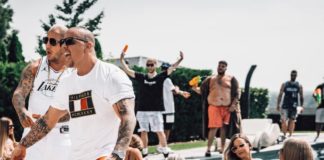 Curtisék hánytak egy autóból, bizarr az új videoklip!