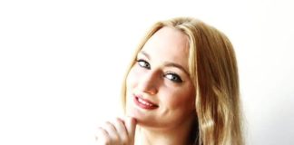 Bodony Barbi szaftos képei leendő férjével