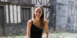 Dominika szőkén is gyönyörű!