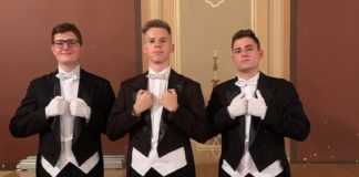 Hajas pacek volt a szalagavatón!