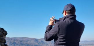 Dominik így nevettetett meg egy nagyon édes kislányt!