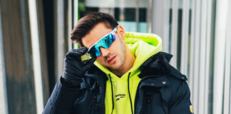 Dancsó rendezőnek áll?!