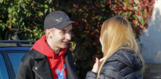 Dominika szanaszét verte Oszit!