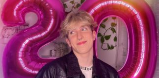 Megvan, hova utazott WhisperTon, nem semmi az a hotel szoba!