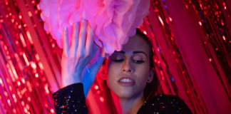 Petra hosszú vagy rövid hajjal szexibb?