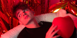 Peisza egyik legjobb barátnőjével töltötte a Valentin napot